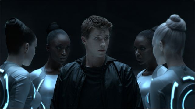 Tron Legacy - De la película - Beau Garrett