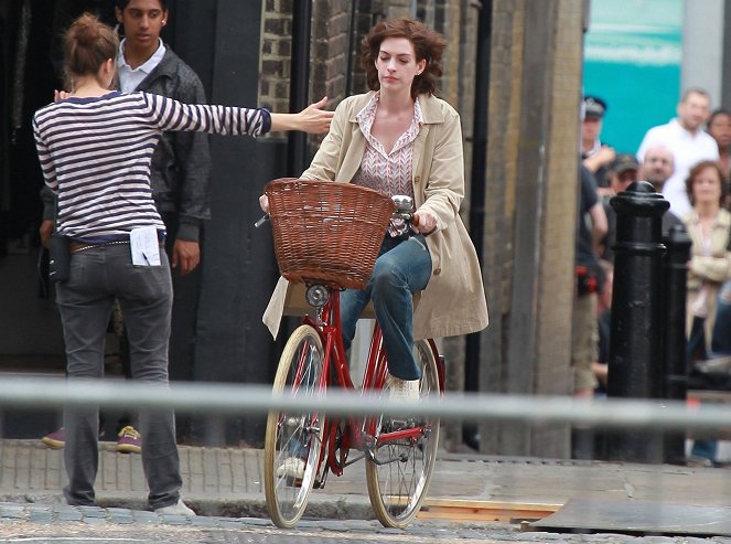 One Day - Making of - Anne Hathaway