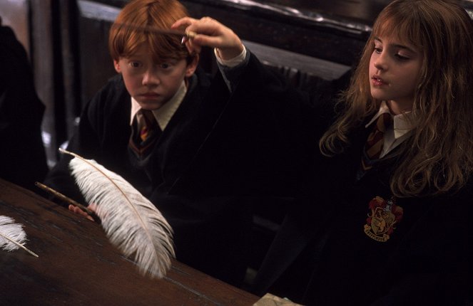 Harry Potter und der Stein der Weisen - Filmfotos - Rupert Grint, Emma Watson