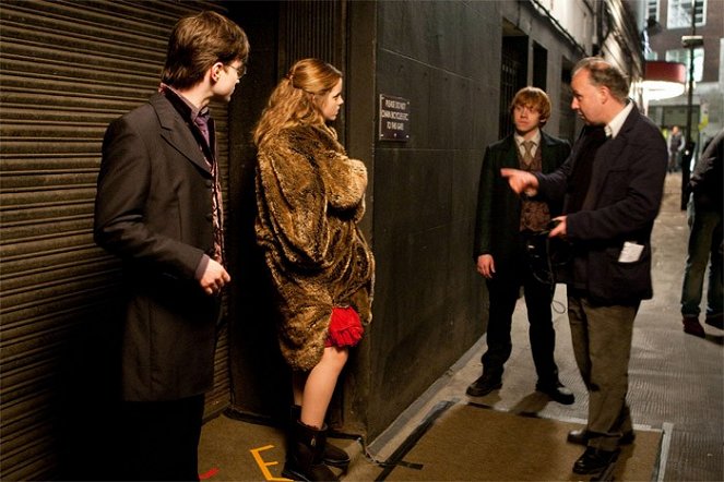 Harry Potter és a Halál ereklyéi I. rész - Forgatási fotók - Daniel Radcliffe, Emma Watson, Rupert Grint, David Yates