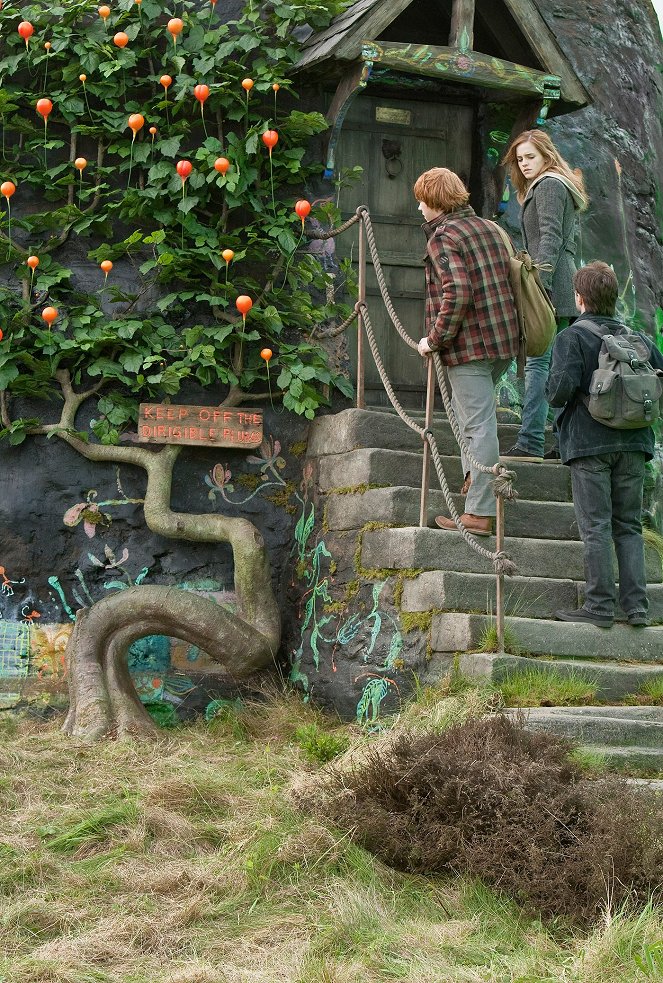 Harry Potter és a Halál ereklyéi I. rész - Filmfotók - Rupert Grint, Emma Watson, Daniel Radcliffe