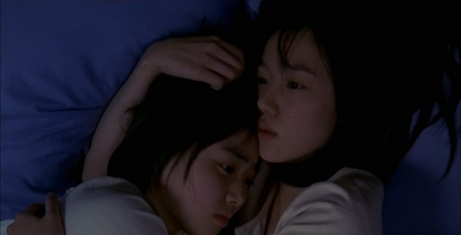 Dos hermanas - De la película - Geun-young Moon, Soo-jeong Im