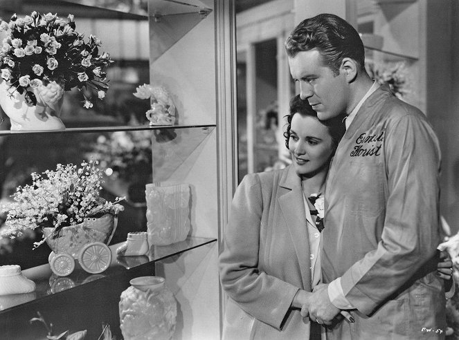 Four Wives - Do filme - Gale Page, Dick Foran