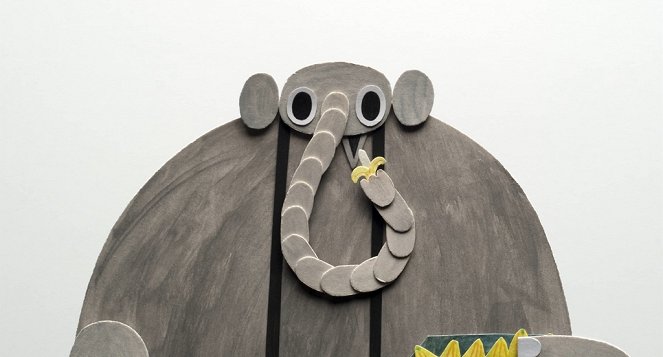 The Elephant and the bicycle - Photos