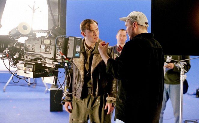 Sky Captain and the World of Tomorrow - Dreharbeiten - Jude Law