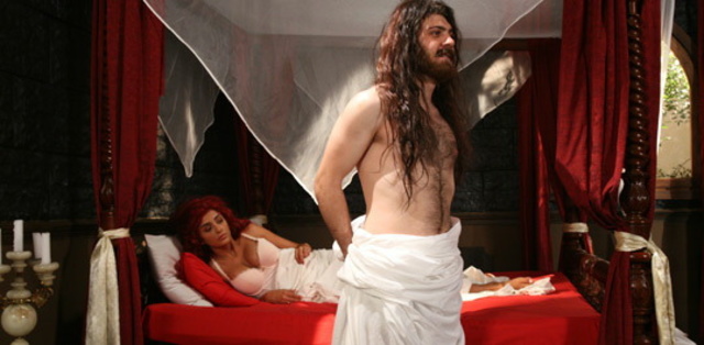 Kutsal Damacana 3: Dracoola - De la película - Şahin Irmak