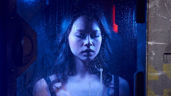 Dark Matter - Season 1 - Episode 1 - Z filmu - Melissa O'Neil