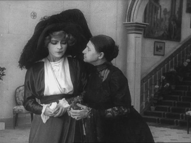 Die Suffragette - Filmfotók - Asta Nielsen