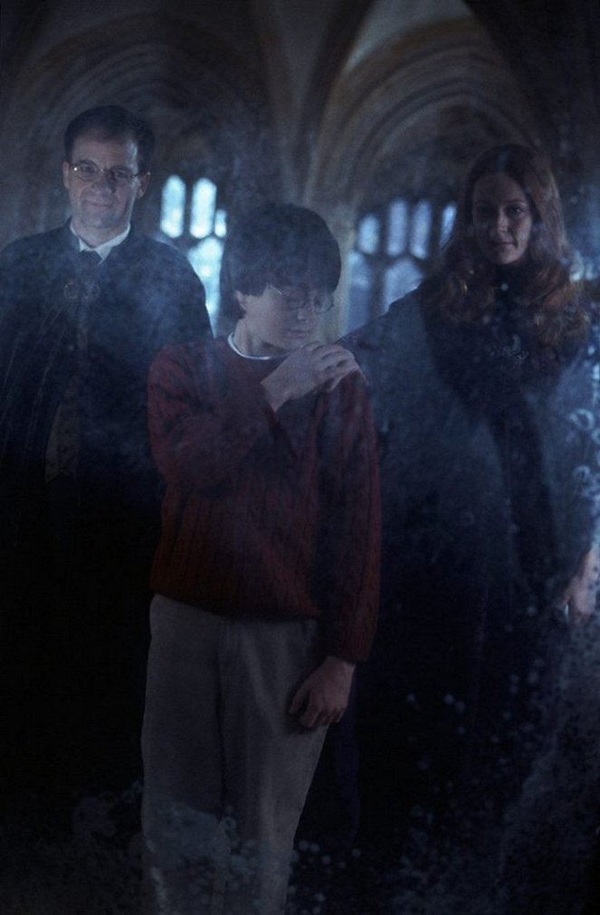 Harry Potter a Kameň mudrcov - Z filmu - Adrian Rawlins, Daniel Radcliffe, Geraldine Somerville