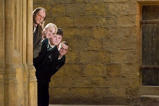 Harry Potter és a Főnix rendje - Filmfotók - David Bradley, Tom Felton, Jamie Waylett, Josh Herdman