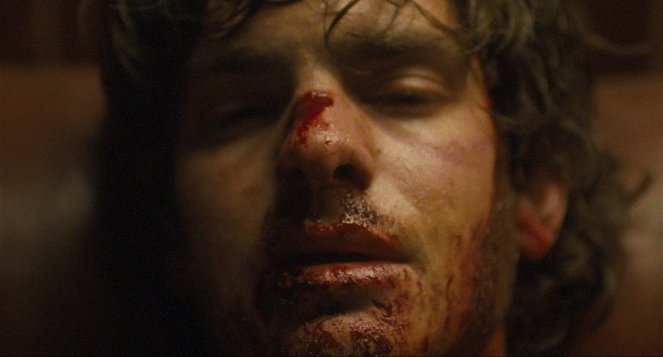 Vraždy v Yorkshiru: 1974 - Z filmu - Andrew Garfield