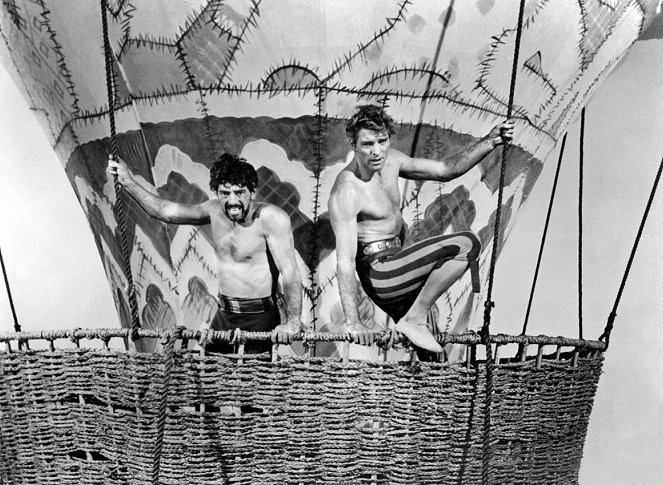 Karmiininpunainen merirosvo - Kuvat elokuvasta - Nick Cravat, Burt Lancaster