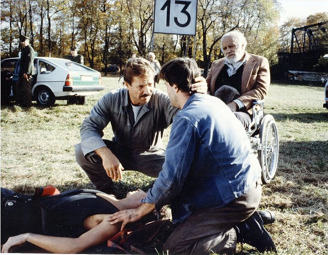 Tatort - Season 21 - Schimanskis Waffe - Filmfotos - Götz George