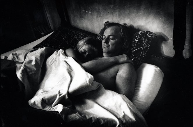 The Birth of Love - Photos - Lou Castel