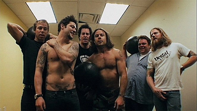 Jackass: Świry w akcji 2 - Z filmu - Dave England, Bam Margera, Ehren McGhehey, Chris Pontius, Preston Lacy, Ryan Dunn
