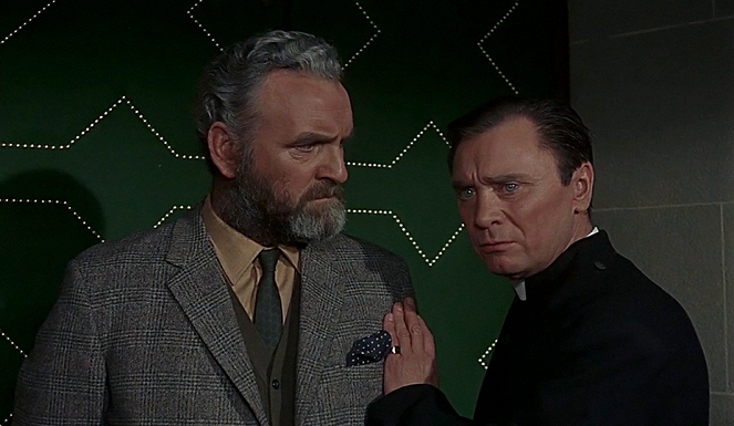 Quatermass and the Pit - Filmfotók - Andrew Keir