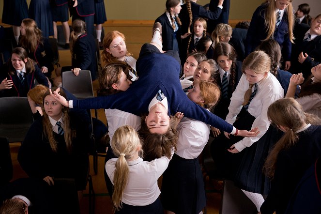 The Falling - Photos - Maisie Williams