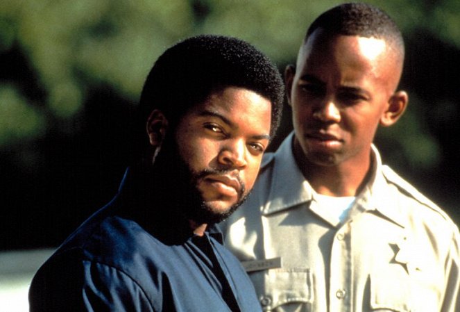 The Glass Shield - Do filme - Ice Cube, Michael Boatman