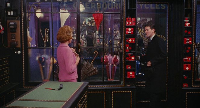 Les Parapluies de Cherbourg - Van film - Marc Michel