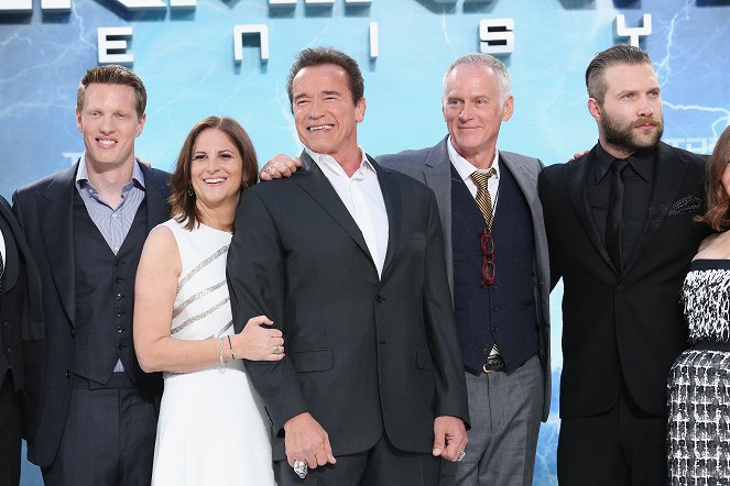 Terminator Genisys - Tapahtumista - David Ellison, Dana Goldberg, Arnold Schwarzenegger, Alan Taylor, Jai Courtney