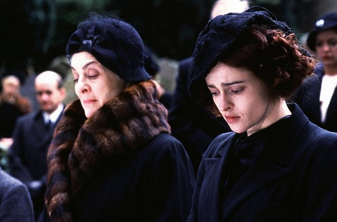 The Heart of Me - Filmfotók - Eleanor Bron, Helena Bonham Carter
