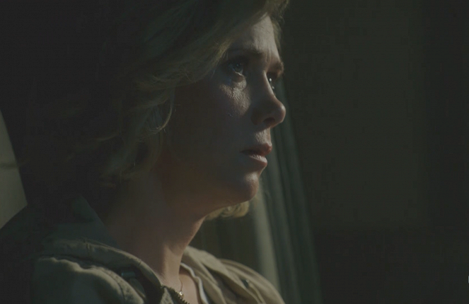 A Deadly Adoption - Kuvat elokuvasta - Kristen Wiig