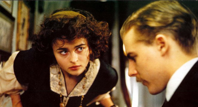 Howards End - Z filmu - Helena Bonham Carter, Samuel West