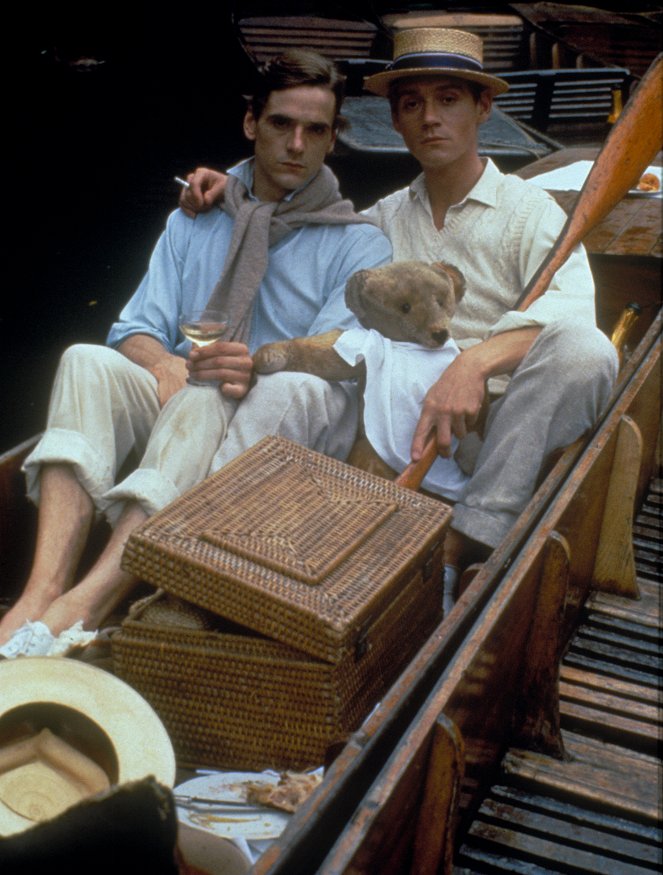 Reviver o Passado em Brideshead - Promo