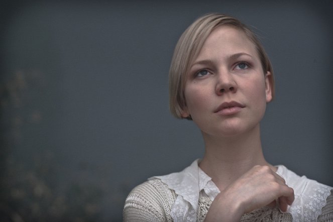 Parade's End - Promo - Adelaide Clemens