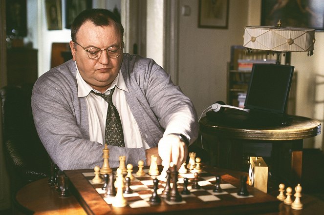 V plnom nasadení - Šachista - Z filmu - Dieter Pfaff