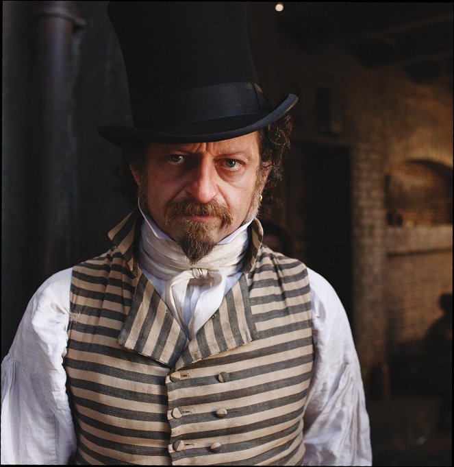 Little Dorrit - Promo - Andy Serkis