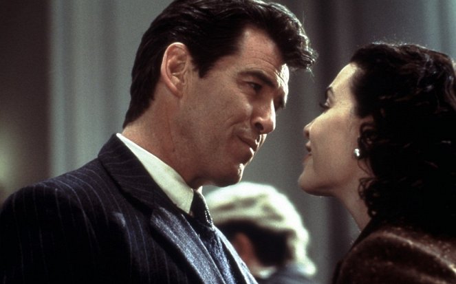 Evelyn - Do filme - Pierce Brosnan