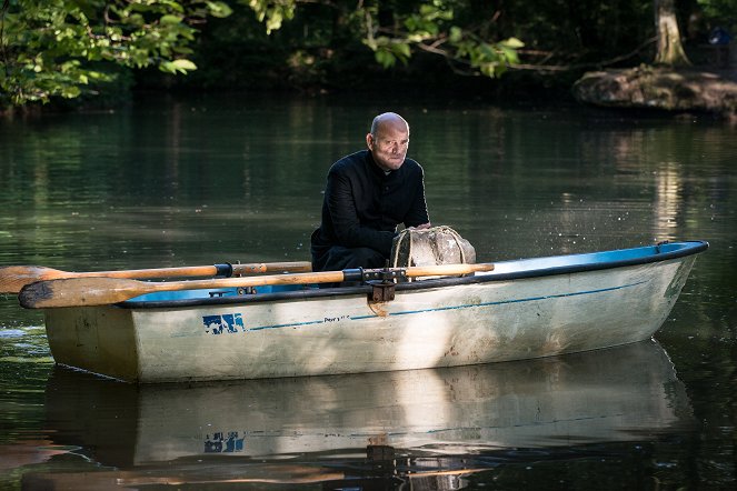 Täterätää! Die Kirche bleibt im Dorf 2 - Filmfotók - Ulrich Gebauer