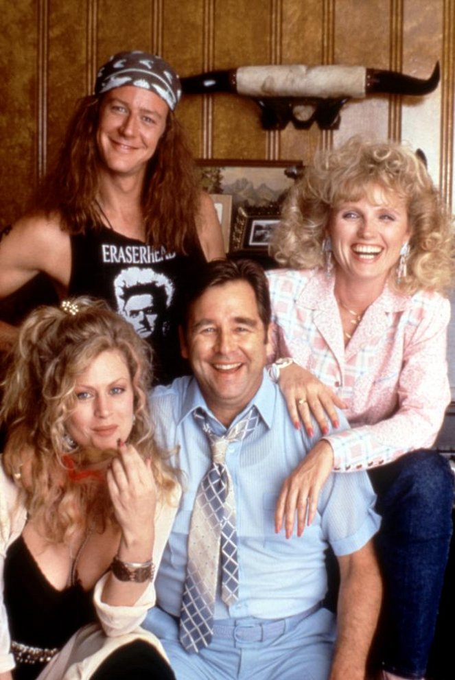 Daddy's Dyin'... Who's Got the Will? - Promo - Beverly D'Angelo, Judge Reinhold, Beau Bridges, Tess Harper