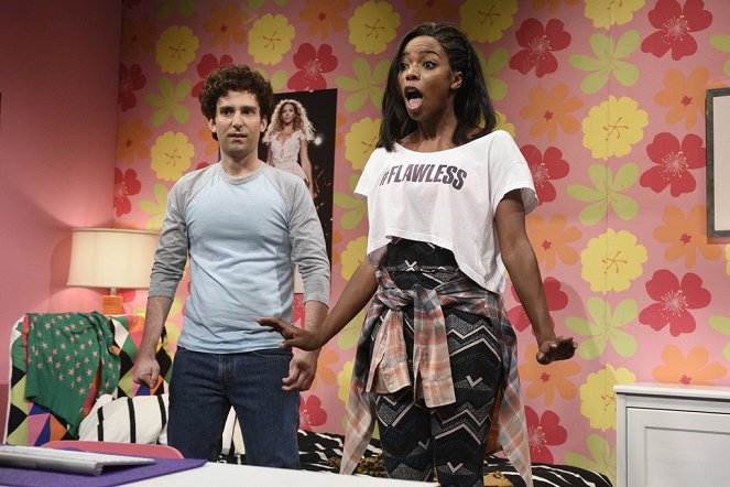 Saturday Night Live - De la película - Kyle Mooney, Sasheer Zamata