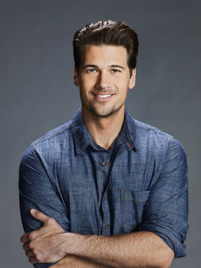 One Big Happy - Werbefoto - Nick Zano