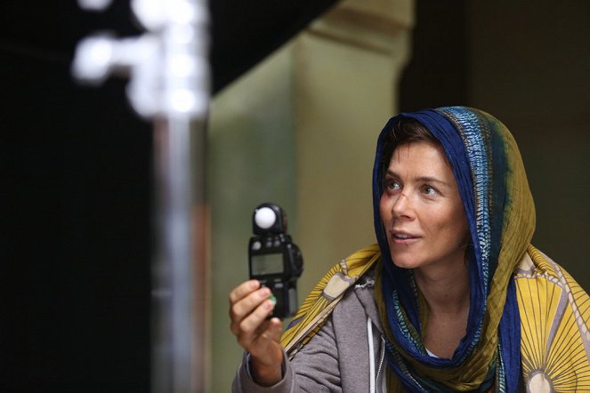 American Odyssey - Soup Sandwich - De filmagens - Anna Friel