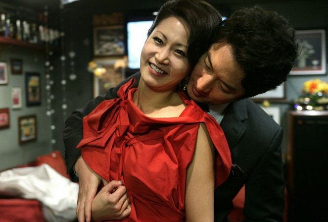 Dooyeoja - Filmfotók - Eun-kyeong Shin, Joon-ho Jeong