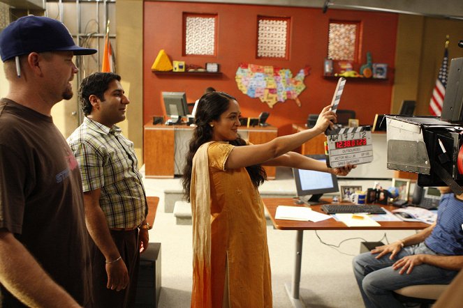 Outsourced - Jolly Vindaloo Day - De filmagens - Parvesh Cheena, Anisha Nagarajan