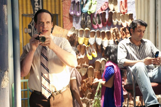 Outsourced - Truly, Madly, Pradeeply - Kuvat elokuvasta - Diedrich Bader