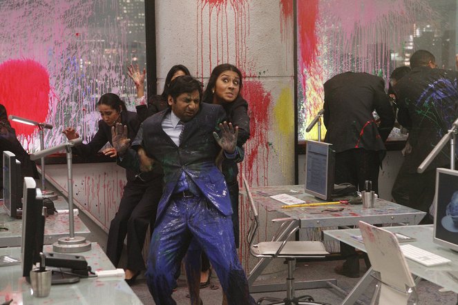 Outsourced - Todd's Holi War - Film