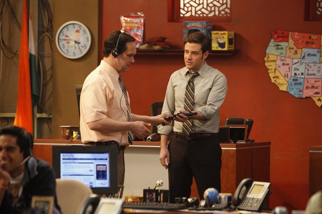 Outsourced - Charlie Curries a Favor from Todd - Filmfotók - Diedrich Bader, Ben Rappaport