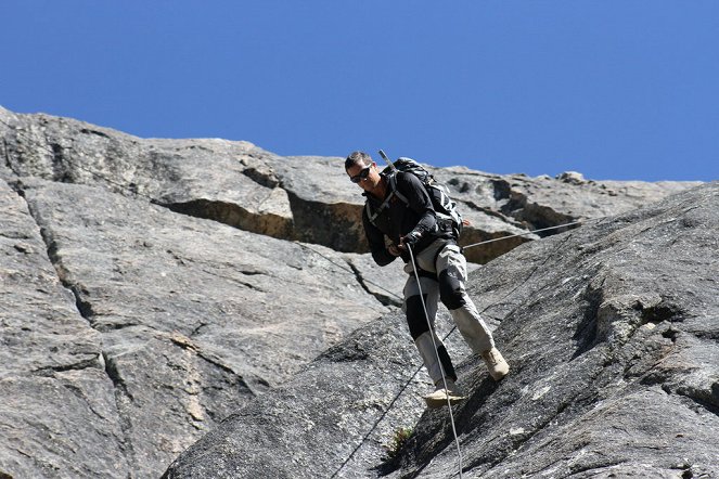 V divočine s Bearom Gryllsom - Z filmu - Bear Grylls