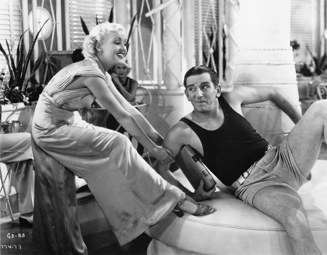 Veselý rozvod - Z filmu - Betty Grable, Edward Everett Horton