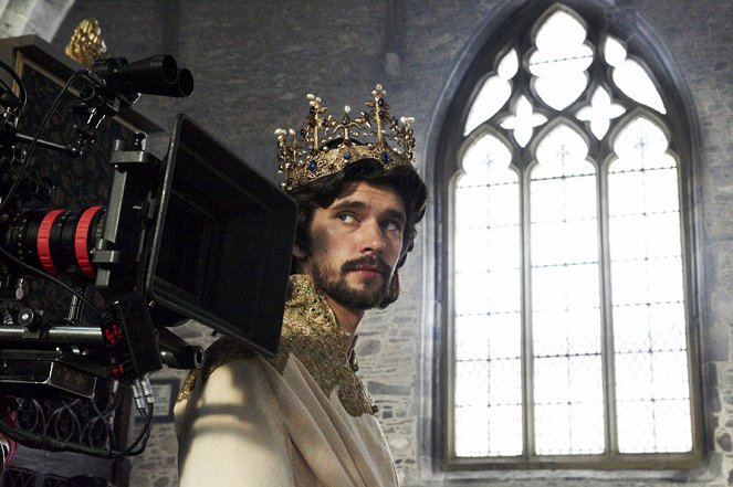 Ontto kruunu - Richard II - Kuvat kuvauksista - Ben Whishaw