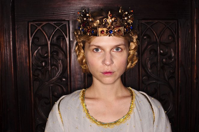 Hollow Crown - Koronák harca - Season 1 - Richard II - Promóció fotók - Clémence Poésy