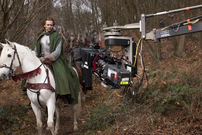Ontto kruunu - Henry V - Kuvat kuvauksista - Tom Hiddleston