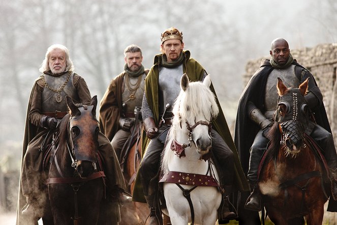 La corona vacía - Henry V - De la película - James Laurenson, Tom Hiddleston, Paterson Joseph