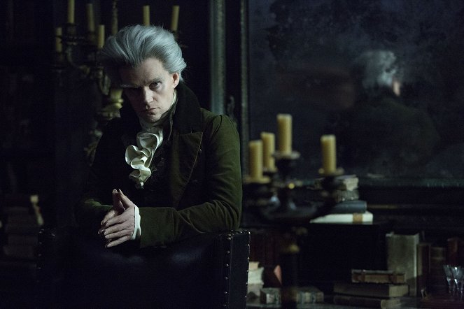 Jonathan Strange & Mr. Norrell - Chapter Two: How Is Lady Pole? - Film - Marc Warren