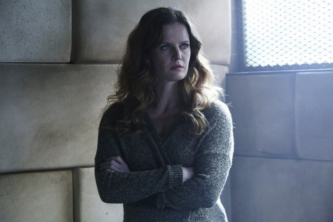 Once Upon a Time - Mother - Photos - Rebecca Mader